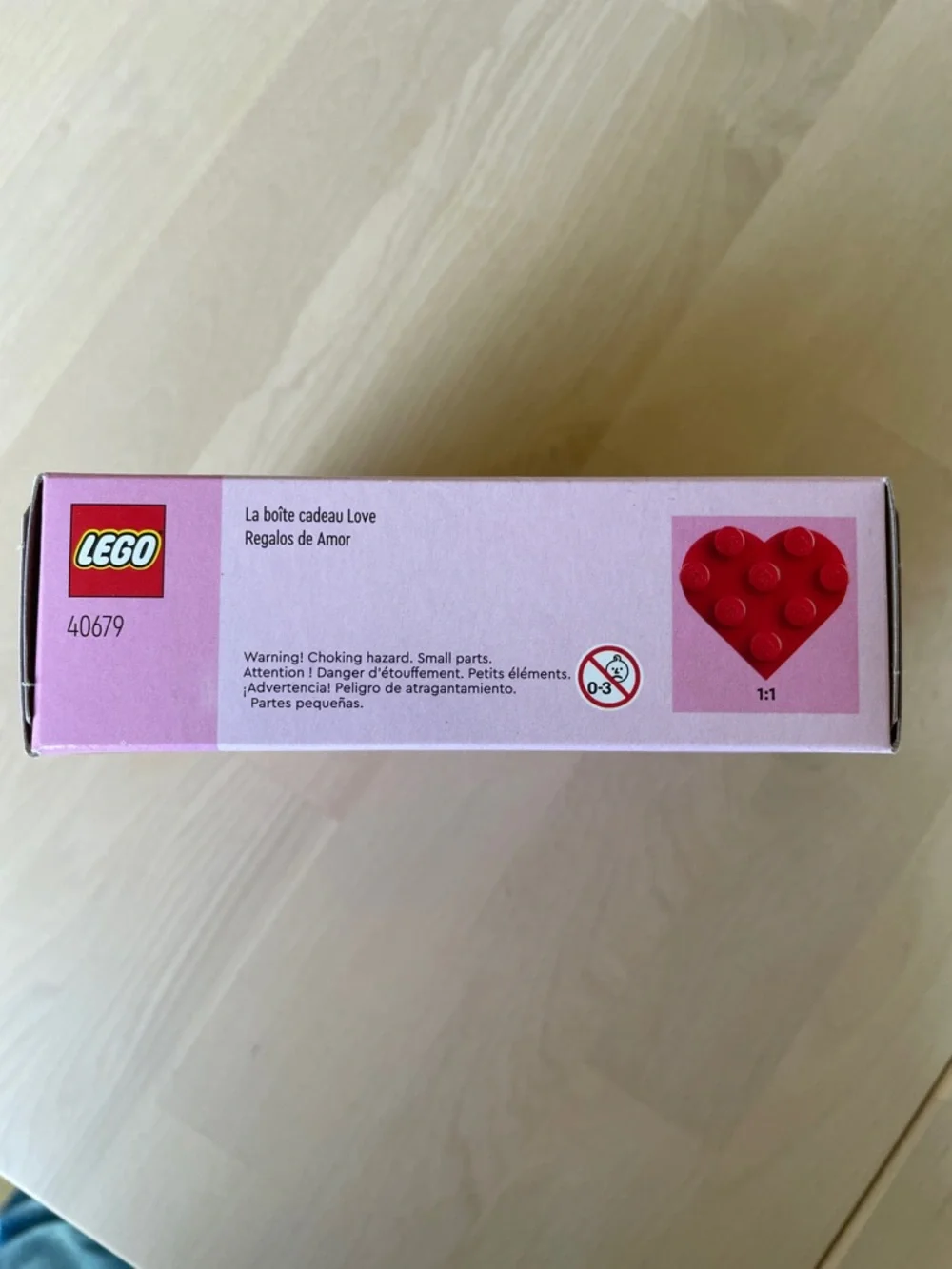 NIB LEGO Seasonal Set 40679 Love Gift Box, gwp